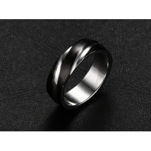 Anillo para hombre en acero inoxidable con franjas negras