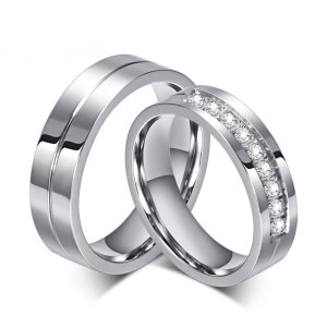Argollas de matrimonio con zirconias en acero inoxidable