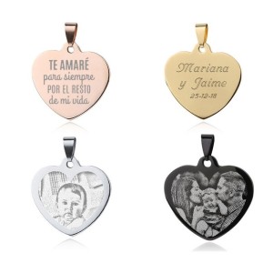 Placas de corazón grabados personalizables en acero inoxidable