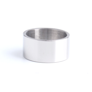 Anillo personalizado para grabar en acero inoxidable