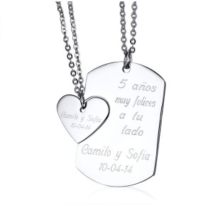 Collar con dijes para pareja de fichas de corazón en acero inoxidable