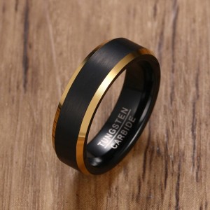 Argollas de matrimonio en tungsteno negro franja color dorado