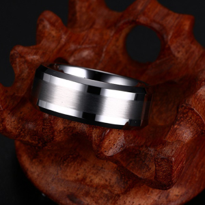 Argolla para hombre terminado mate en tungsteno Argolla para hombre terminado mate en tungsteno