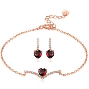 Set en plata corazón de granate incluye manilla y aretes