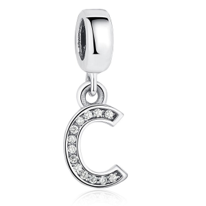 Dije con collar de letra inicial en plata Dije con collar de letra inicial en plata