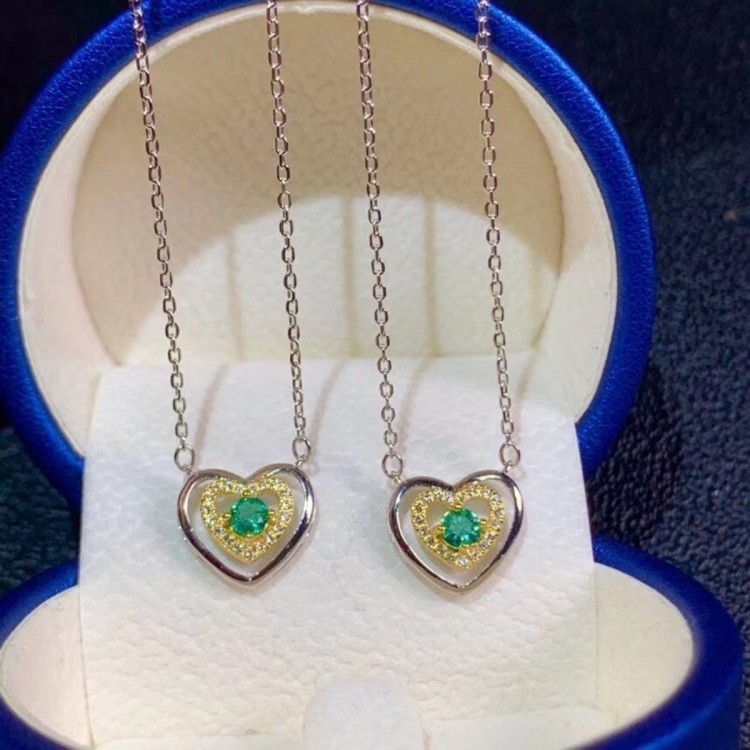 Collar con dije de plata corazón Collar con dije de plata corazón