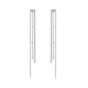 Aretes elegantes borlas