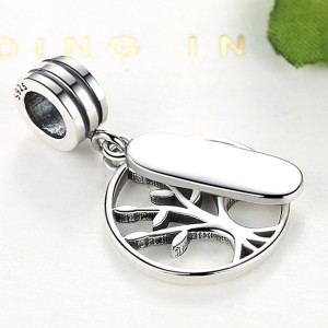 Dije árbol de la vida grabado en plata Dije árbol de la vida grabado en plata