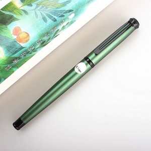 Pluma estilográfica personalizada verde