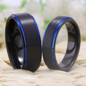 Argollas de matrimonio en tungsteno borde azul
