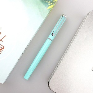 Pluma estilográfica personalizada color pastel