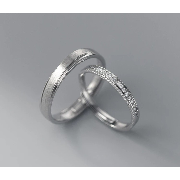 Argollas de matrimonio zirconias en plata ajustable Argollas de matrimonio zirconias en plata ajustable