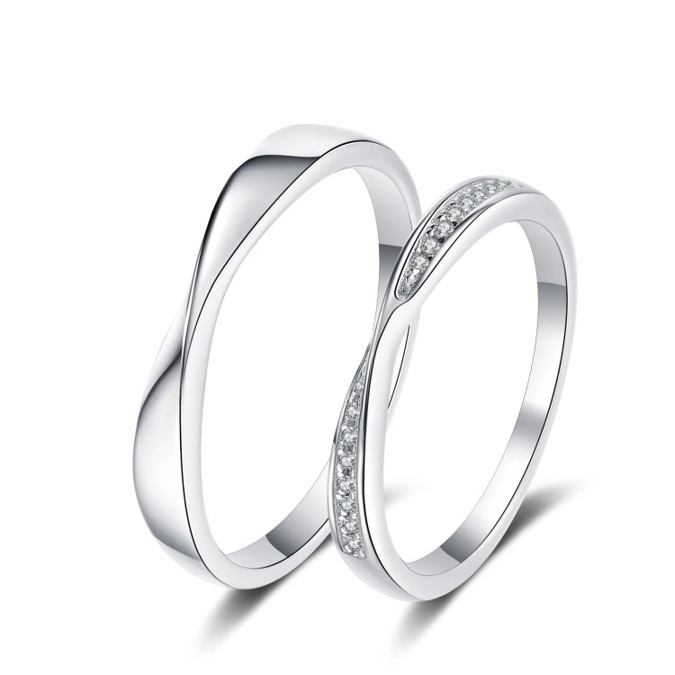 Argollas de matrimonio en plata 950 con baño de oro blanco 18k almas entrelazadas Argollas de matrimonio en plata 950 con baño de oro blanco 18k almas entrelazadas