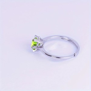 Anillo de compromiso en plata copo de corazones con peridoto Anillo de compromiso en plata copo de corazones con peridoto