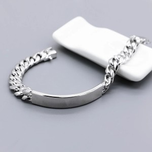 Pulsera en acero para mujer personalizable - Manilla para grabar texto Pulsera en acero para mujer personalizable - Manilla para grabar texto